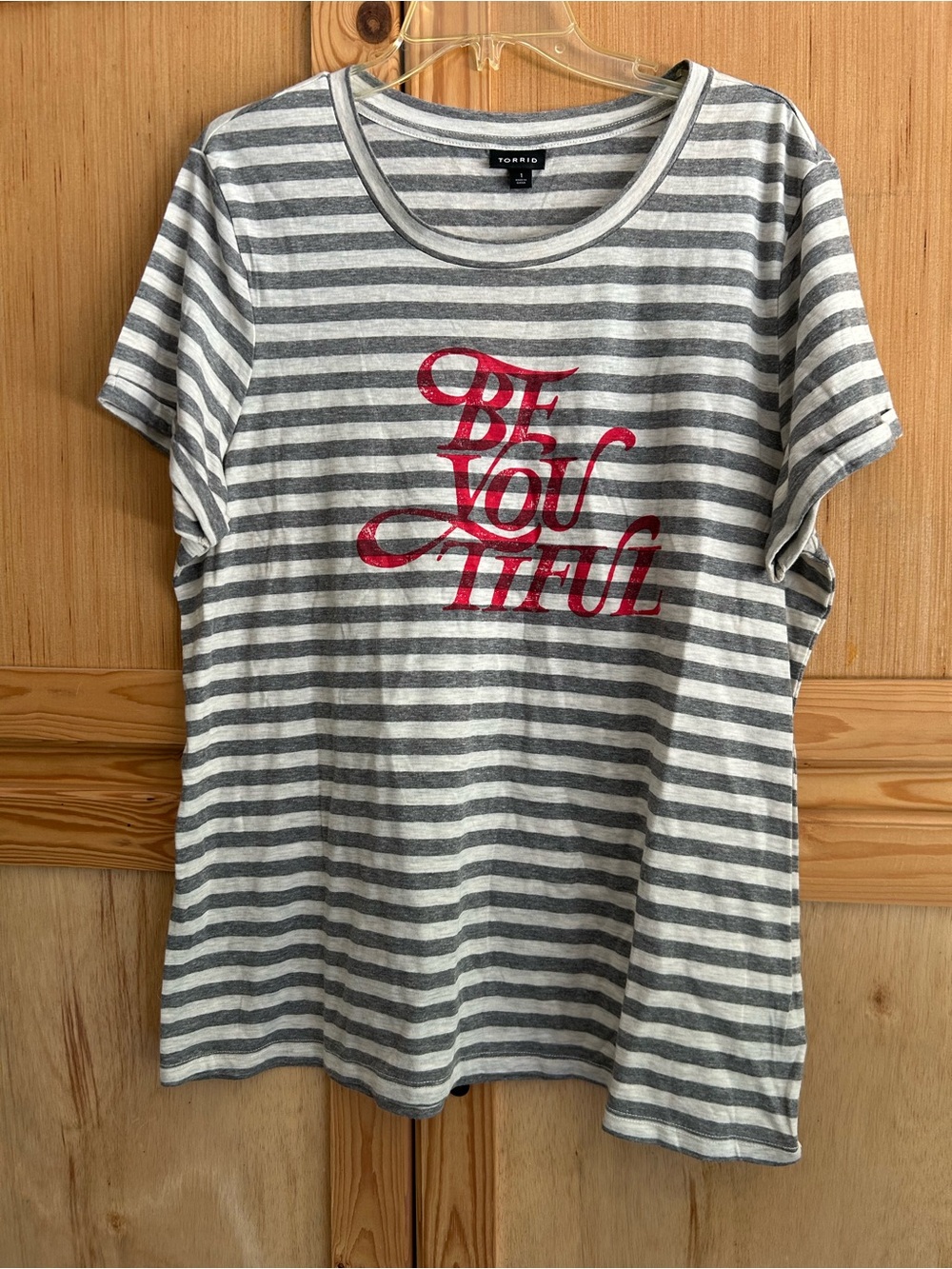 torrid Gray & White Striped Short-Sleeve Tee “Be You Tiful' Graphic sz 1 14/16